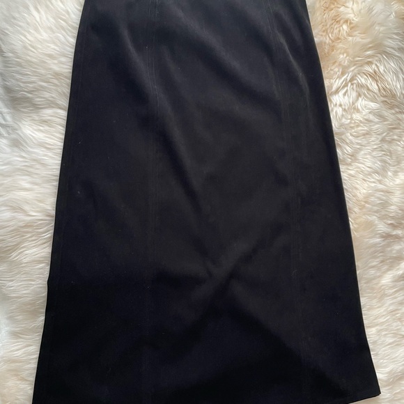 Talbots Stretch Long Black Skirt Size 12 - Picture 8 of 10